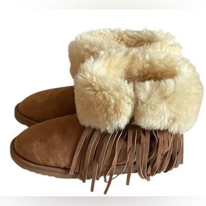 Koolaburra UGG Fringe Boots 9